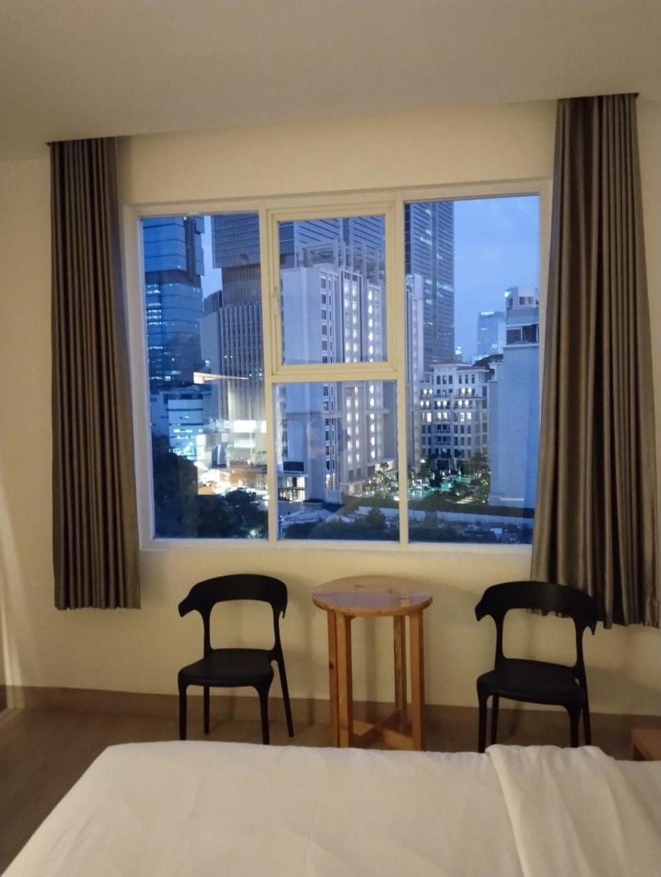 होटल Grand Thamrin 3*